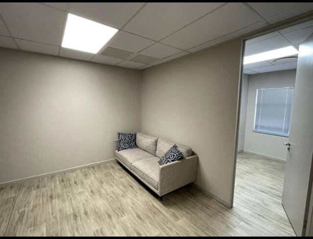 BUSINESS PROPERTY TO RENT IN MIDSTREAM ESTATE